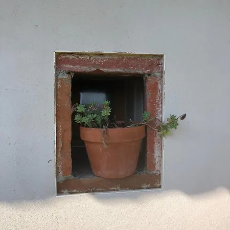 Location 4 Personnes - La Petite Maison Mazeres (Ariege)