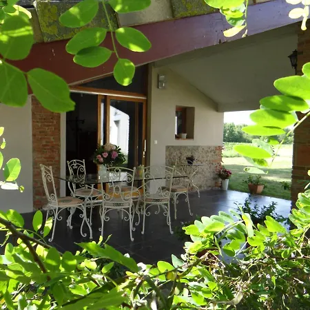 Holiday home Location 4 Personnes - La Petite Maison *