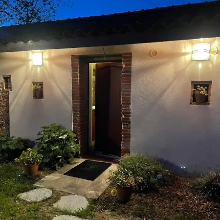 Location 4 Personnes - La Petite Maison Mazeres (Ariege)