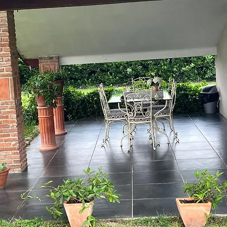 Location 4 Personnes - La Petite Maison * Mazeres (Ariege)