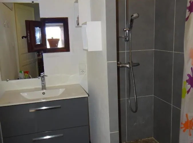 Сasa de vacaciones Location 4 Personnes - La Petite Maison *