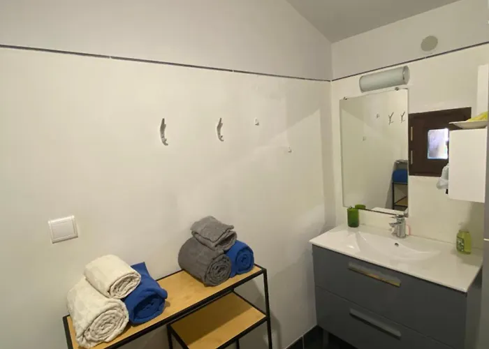 Сasa de vacaciones Location 4 Personnes - La Petite Maison *